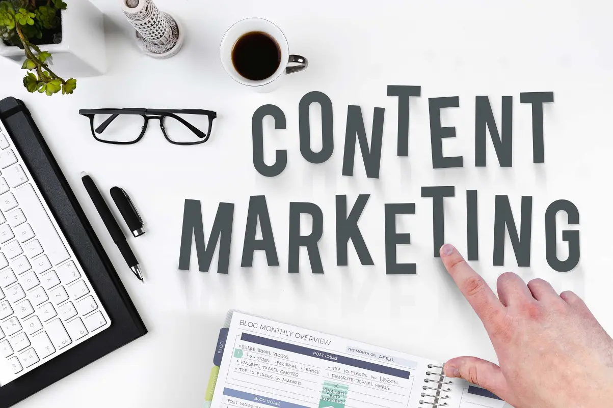 Content marketing strategy planning with digital tools and analytics